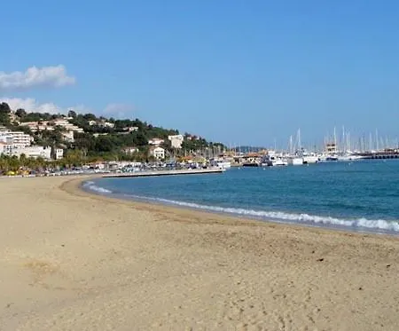 Apartment Lv820-c02 2 Pieces 4 Couchages